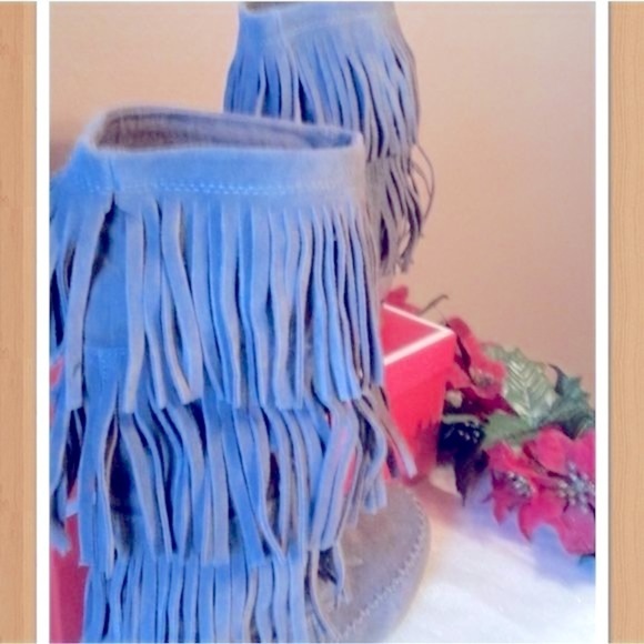 LAUREN CONRAD FRINGE FASHION GRAY BOOTS - Picture 5 of 7